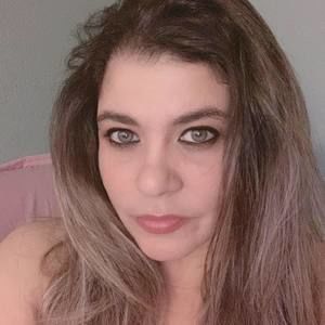 Meet your Posher, Kenia